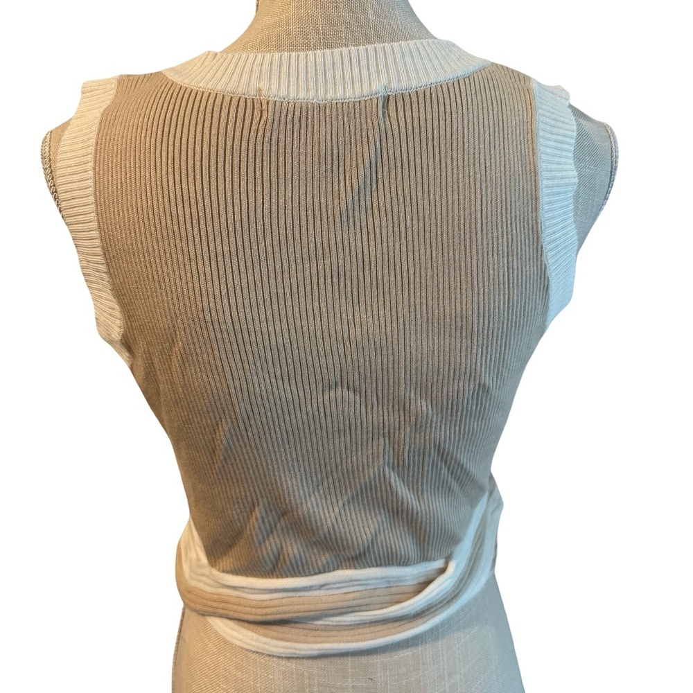 Molly Green Tan and Cream Sleeveless Cropped Top - Picture 2 of 8